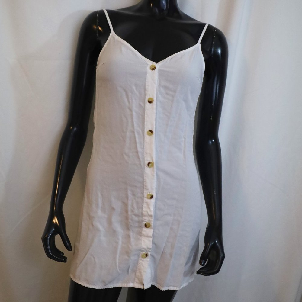 White lightweight linen style shift dress